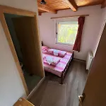 Bed And Breakfast Umoljani Umoljani