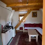 Bed And Breakfast Umoljani Bed and Breakfast 3*