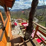 Bed And Breakfast Umoljani