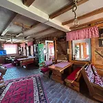 Bed And Breakfast Umoljani
