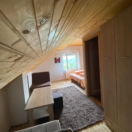 Bed And Breakfast Umoljani Oda ve Kahvaltı