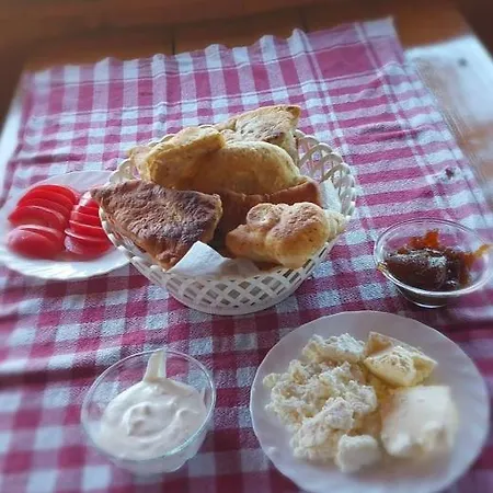Bed And Breakfast Umoljani Bed & Breakfast