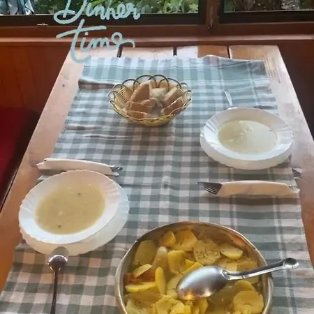 Bed And Breakfast Umoljani Oda ve Kahvaltı