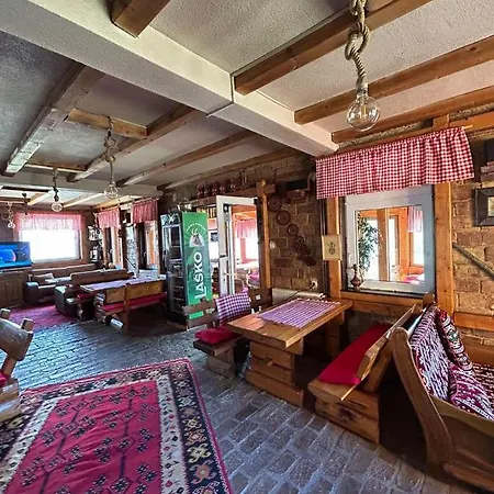 Bed And Breakfast Umoljani