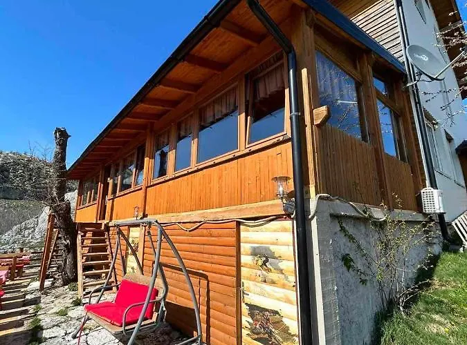 Bed And Breakfast Umoljani Panzió